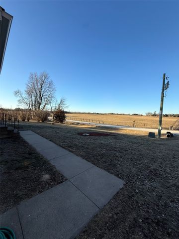 2332 55th Street Drive, Vinton, IA 52349