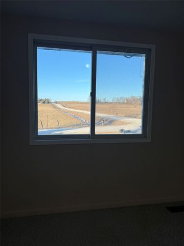 2332 55th Street Drive, Vinton, IA 52349