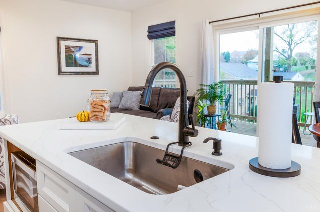 526 Essex Street, Lynchburg, VA 24504