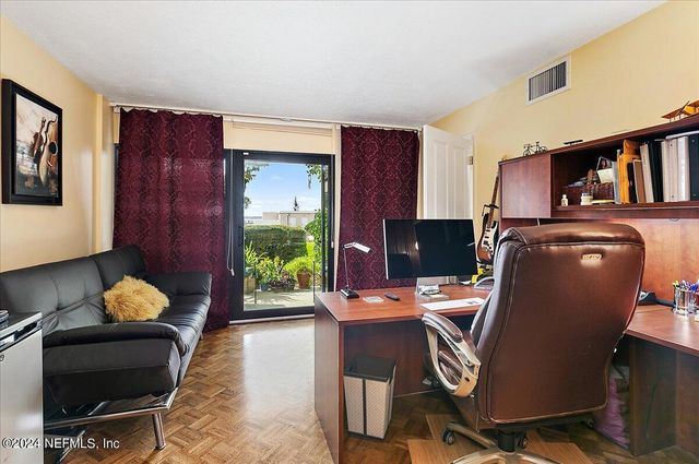 6000 SAN JOSE Boulevard 101, Jacksonville, FL 32217