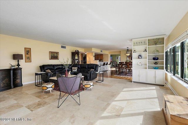 6000 SAN JOSE Boulevard 101, Jacksonville, FL 32217