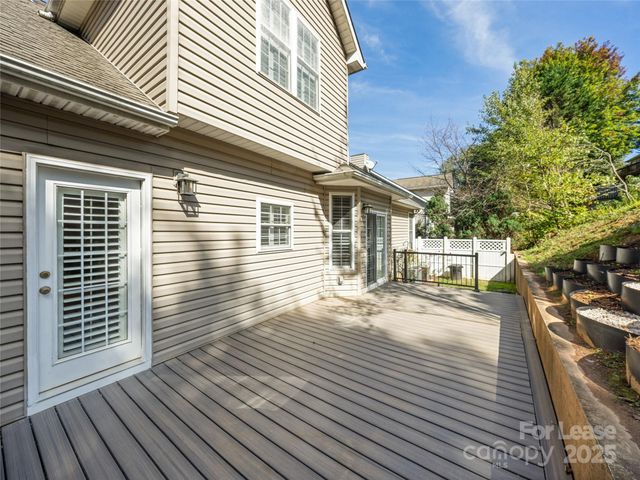 51 Driftstone Circle, Arden, NC 28704