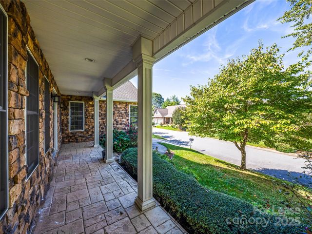 51 Driftstone Circle, Arden, NC 28704
