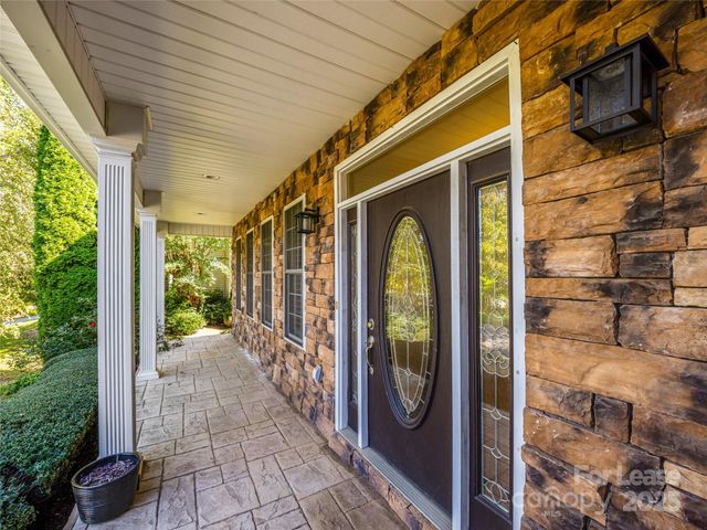 51 Driftstone Circle, Arden, NC 28704