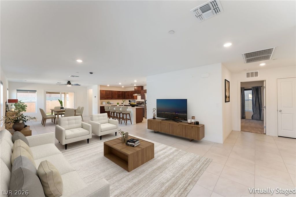 10807 Power Hike Avenue, Las Vegas, NV 89166 — photo 2