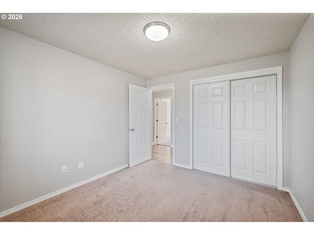 13012 Ne 43RD St, Vancouver, WA 98682