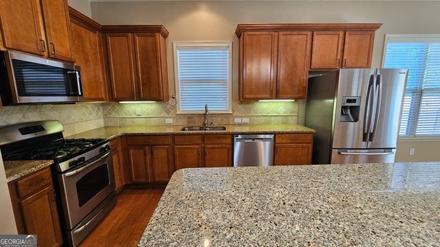 7 Mossy Rock Court, Newnan, GA 30265