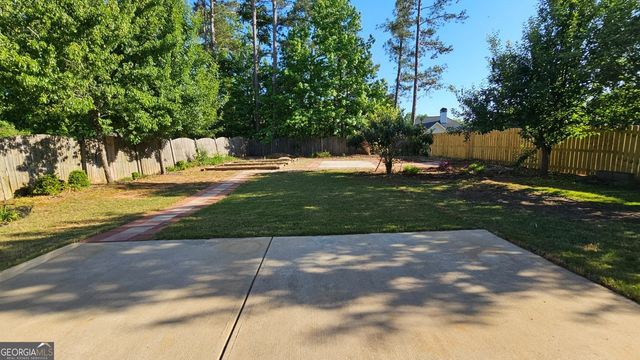 7 Mossy Rock Court, Newnan, GA 30265