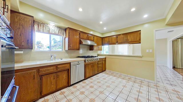 7034 La Presa Drive, San Gabriel, CA 91775