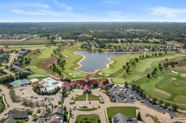 4707 Macatawa Legends Boulevard, Holland, MI 49424