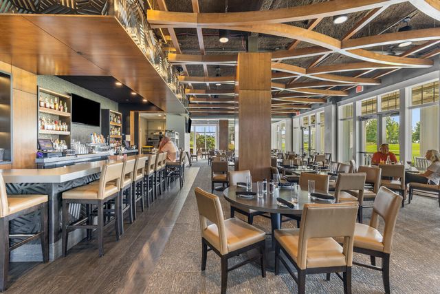 4707 Macatawa Legends Boulevard, Holland, MI 49424