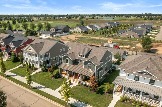 4707 Macatawa Legends Boulevard, Holland, MI 49424