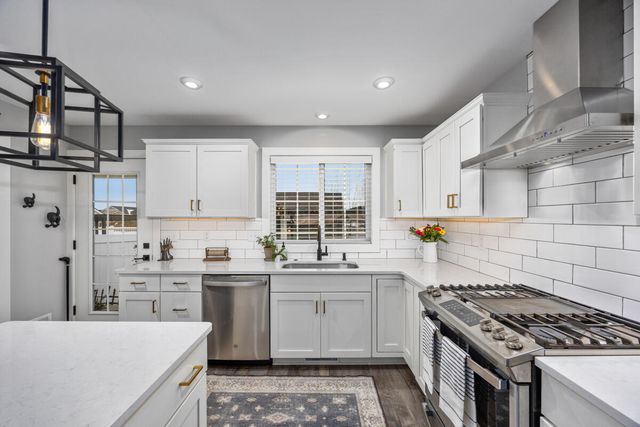 4707 Macatawa Legends Boulevard, Holland, MI 49424