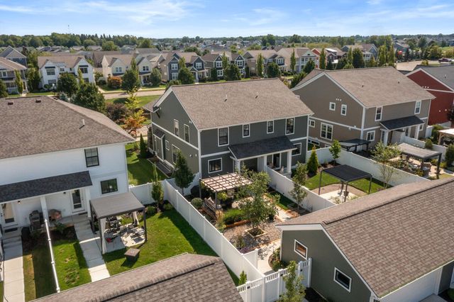 4707 Macatawa Legends Boulevard, Holland, MI 49424