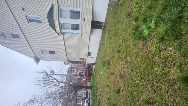 846 215th. Street E, Bronx, NY 10467