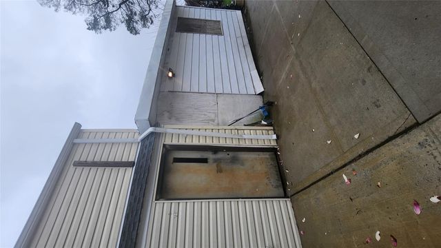 846 215th. Street E, Bronx, NY 10467