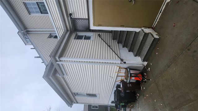 846 215th. Street E, Bronx, NY 10467
