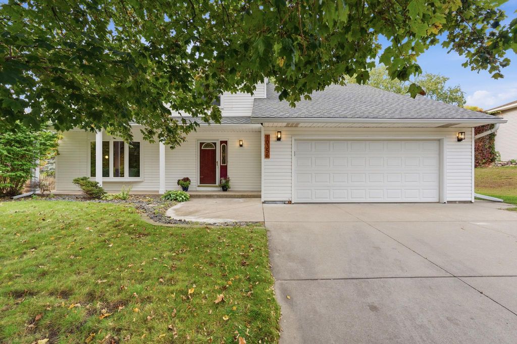 10356 Xylon Road S, Bloomington, MN 55438 — photo 2