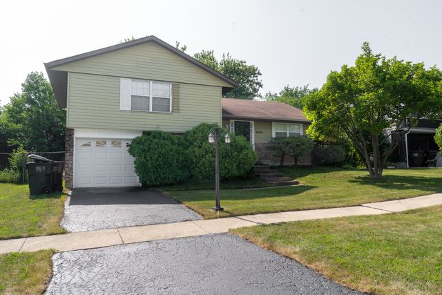 18002 Chantilly Lane, Hazel Crest, IL 60429
