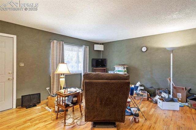 1316 Rushmore Drive, Colorado Springs, CO 80910