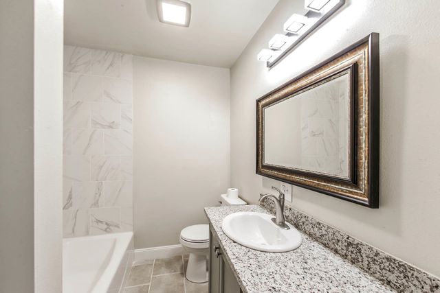 418 Hibernia Place, Houma, LA 70363