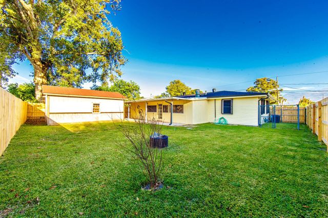 418 Hibernia Place, Houma, LA 70363