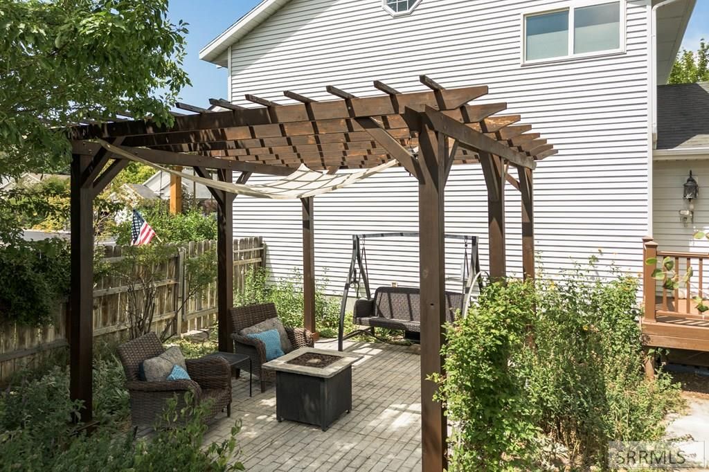 Image 5 of property listing at 3560 Augusta Drive, Pocatello, ID 83204