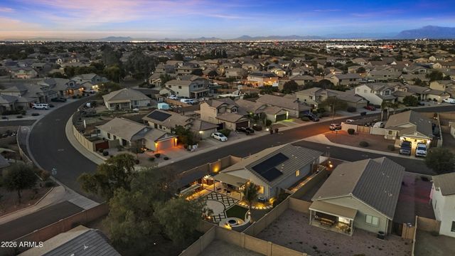 2013 W Prospector Way, San Tan Valley, AZ 85144