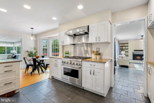 15400 LAYHILL RD, Silver Spring, MD 20906