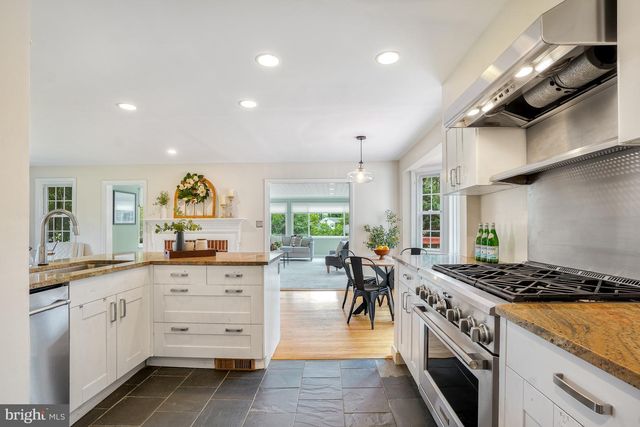 15400 LAYHILL RD, Silver Spring, MD 20906