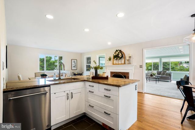 15400 LAYHILL RD, Silver Spring, MD 20906