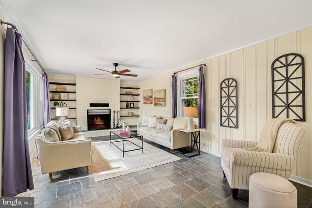 15400 LAYHILL RD, Silver Spring, MD 20906