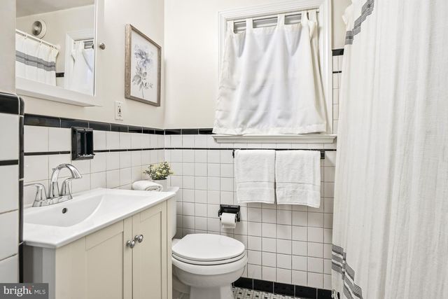 15400 LAYHILL RD, Silver Spring, MD 20906