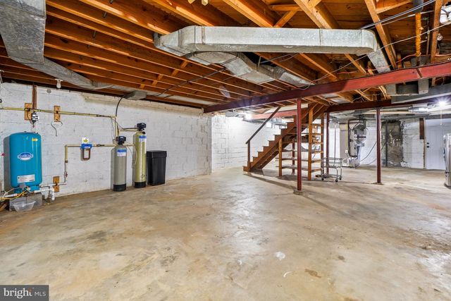 15400 LAYHILL RD, Silver Spring, MD 20906