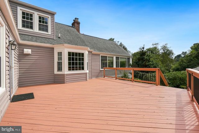 15400 LAYHILL RD, Silver Spring, MD 20906