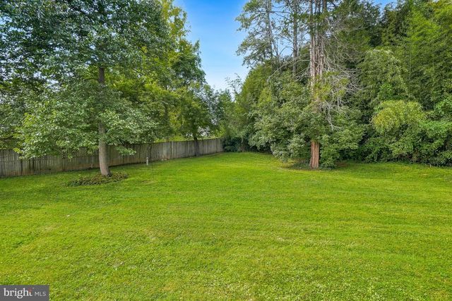 15400 LAYHILL RD, Silver Spring, MD 20906