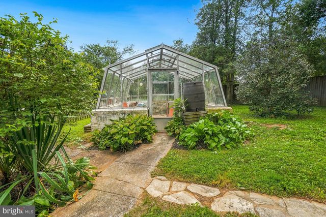 15400 LAYHILL RD, Silver Spring, MD 20906