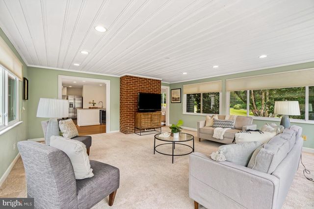 15400 LAYHILL RD, Silver Spring, MD 20906
