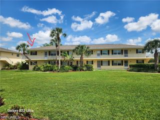 3325 Airport RD N N8, Naples, FL 34105