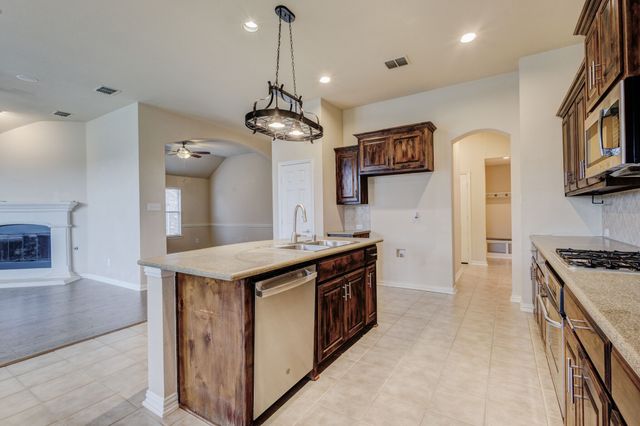 3233 Horizons Drive, Little Elm, TX 75068