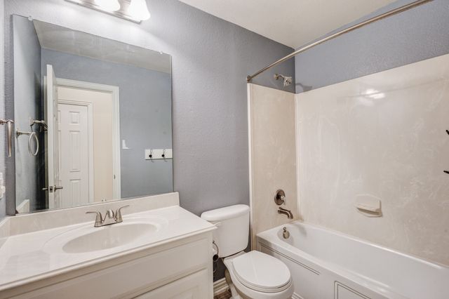 3233 Horizons Drive, Little Elm, TX 75068