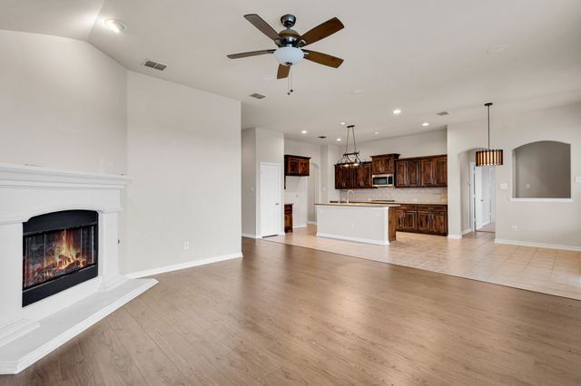 3233 Horizons Drive, Little Elm, TX 75068