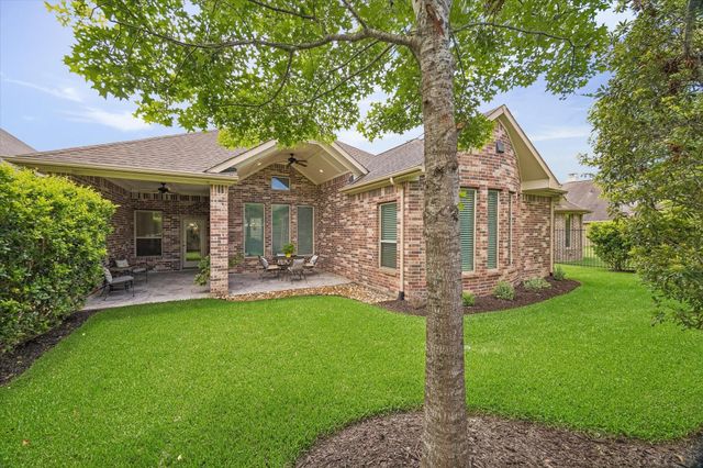 19 Peace Tree Way, Tomball, TX 77375