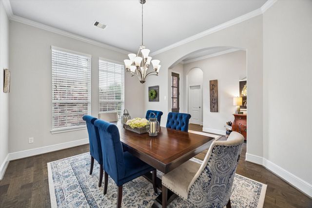 19 Peace Tree Way, Tomball, TX 77375