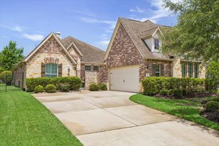 19 Peace Tree Way, Tomball, TX 77375