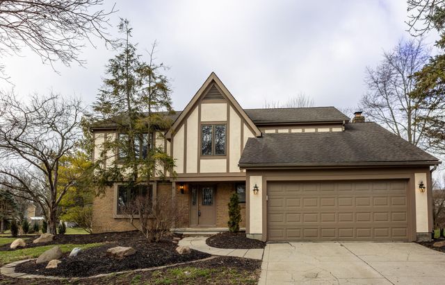 7081 Wendy Trail Lane, Dublin, OH 43017