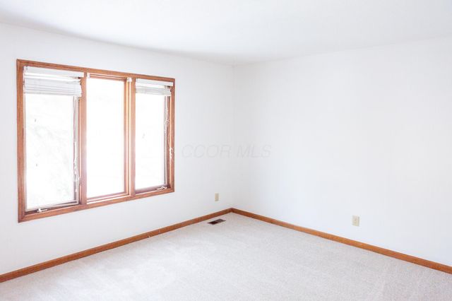 7081 Wendy Trail Lane, Dublin, OH 43017