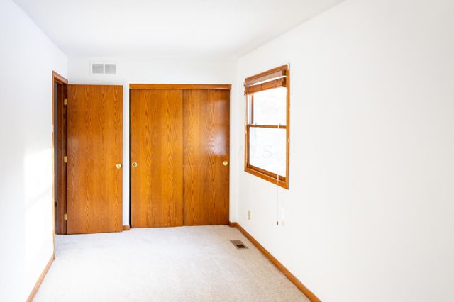 7081 Wendy Trail Lane, Dublin, OH 43017