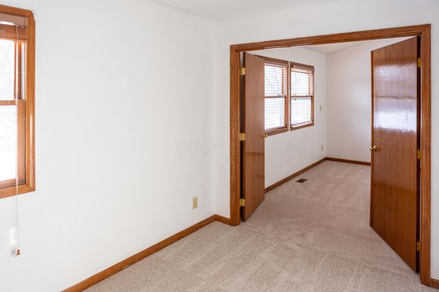 7081 Wendy Trail Lane, Dublin, OH 43017