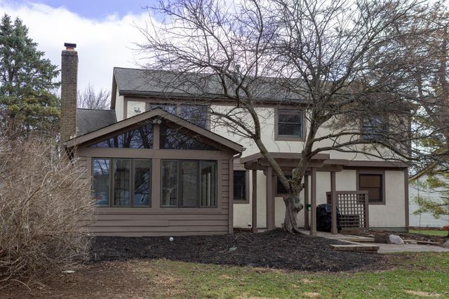 7081 Wendy Trail Lane, Dublin, OH 43017